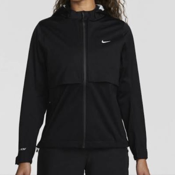 Nike Jackets & Blazers - Nike Women’s Storm-FIT ADV Waterproof Golf Jacket/Vest Black Size Small NWT $250